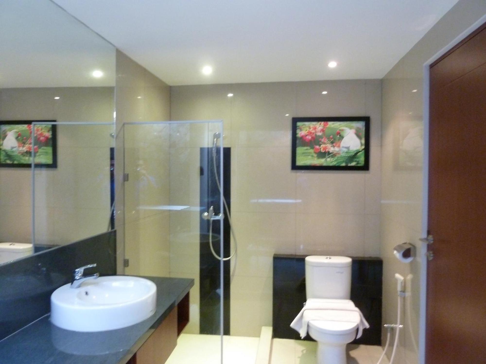 Watu Dodol Hotel & Restaurant Banyuwangi  Bilik gambar